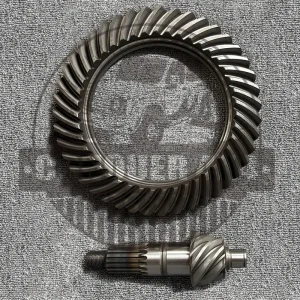 Isuzu NPR crown and pinion 7/43 18T Rear M12 Bolt